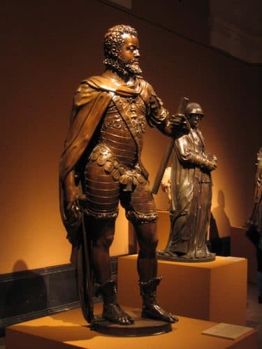Felipe II (Leone y Pompeo Leoni, Prado E-272) 01a — Bronze Casting