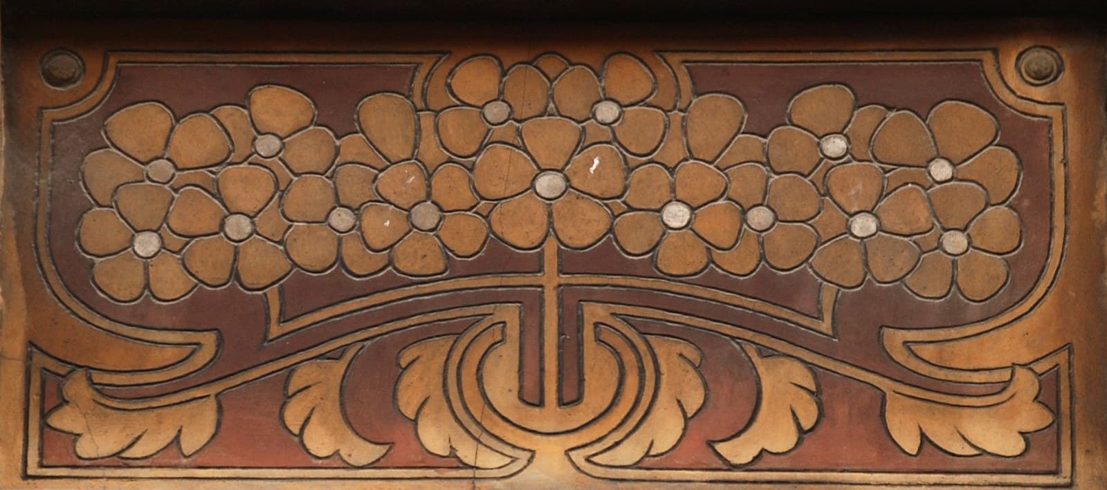 Trussart - Rue Prinz - Sgraffite Fleurs — Sgraffito